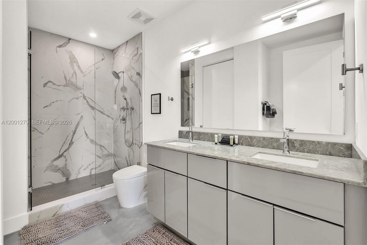 2100 Miami Rd, Unit 403, Fort Lauderdale, FL 33316 Photo