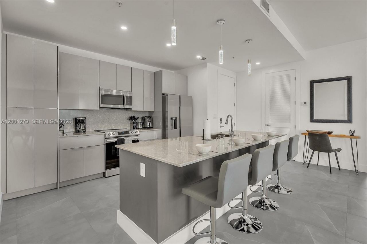 2100 Miami Rd, Unit 403, Fort Lauderdale, FL 33316 Photo