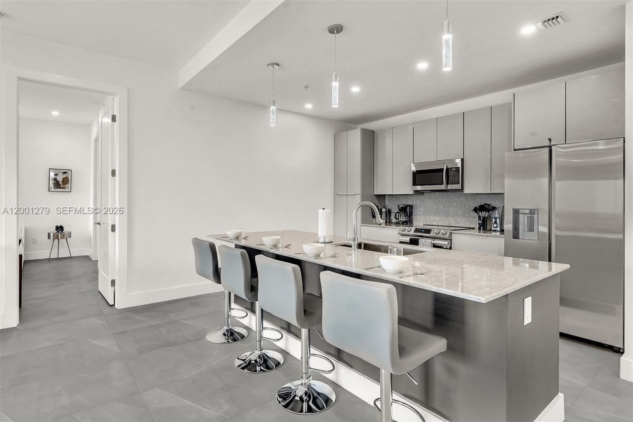 2100 Miami Rd, Unit 403, Fort Lauderdale, FL 33316 Photo