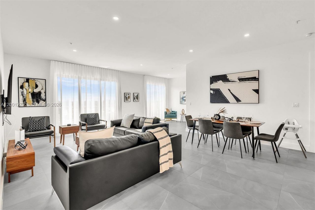 2100 Miami Rd, Unit 403, Fort Lauderdale, FL 33316 Photo