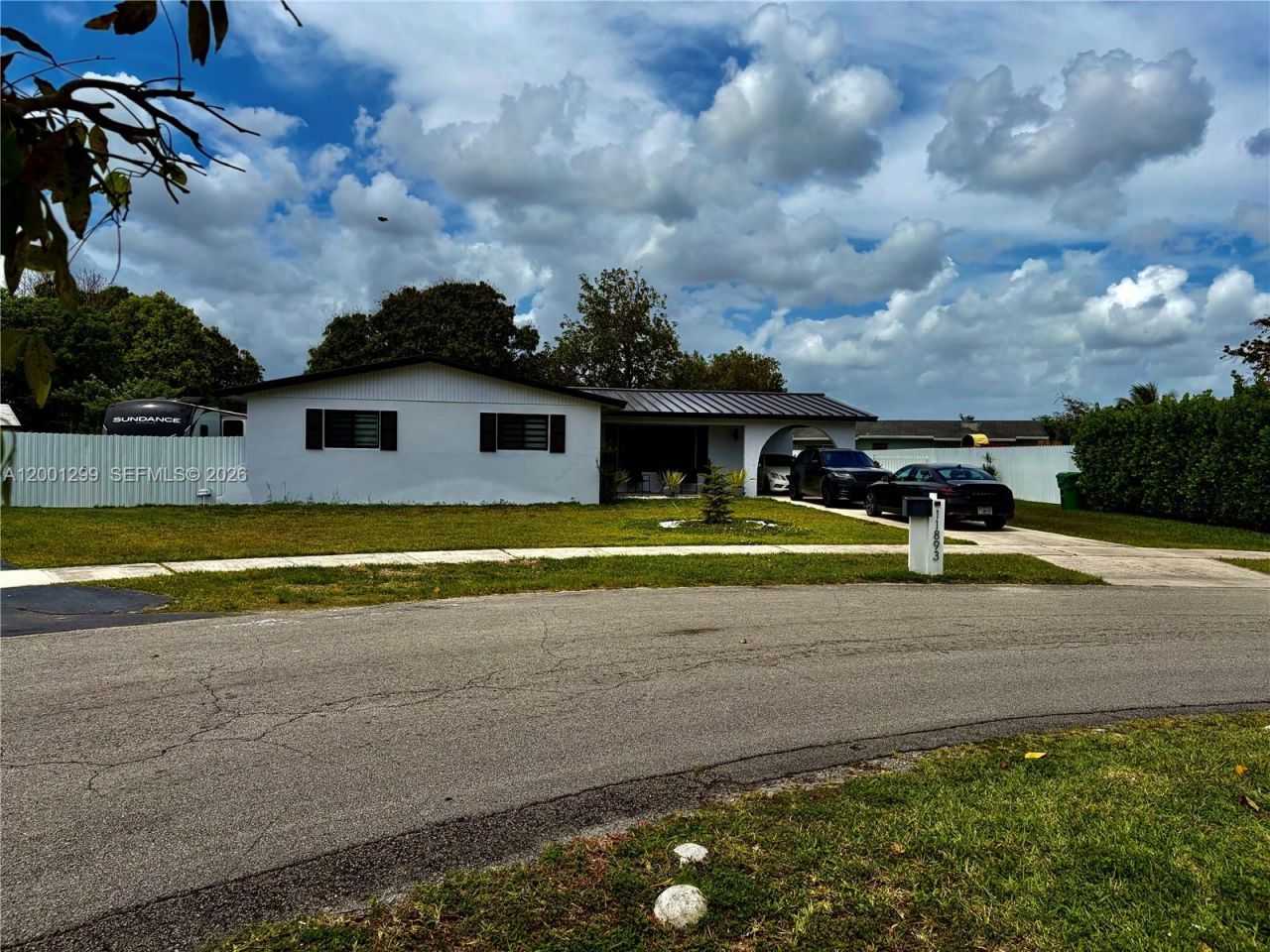11893 SW 197th St, Miami, FL 33177 Photo