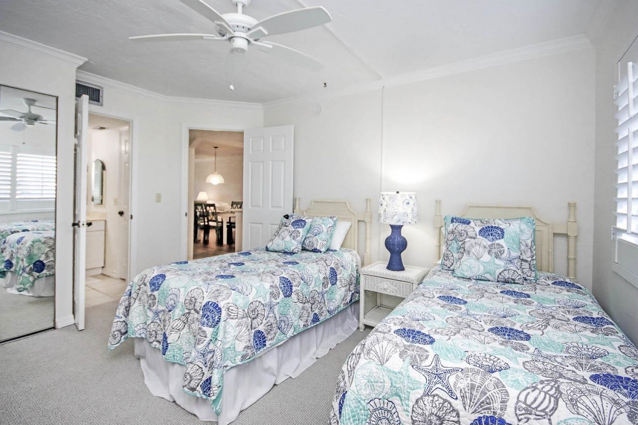 2445 W Gulf Dr, Unit 35B, Sanibel, FL 33957 Photo