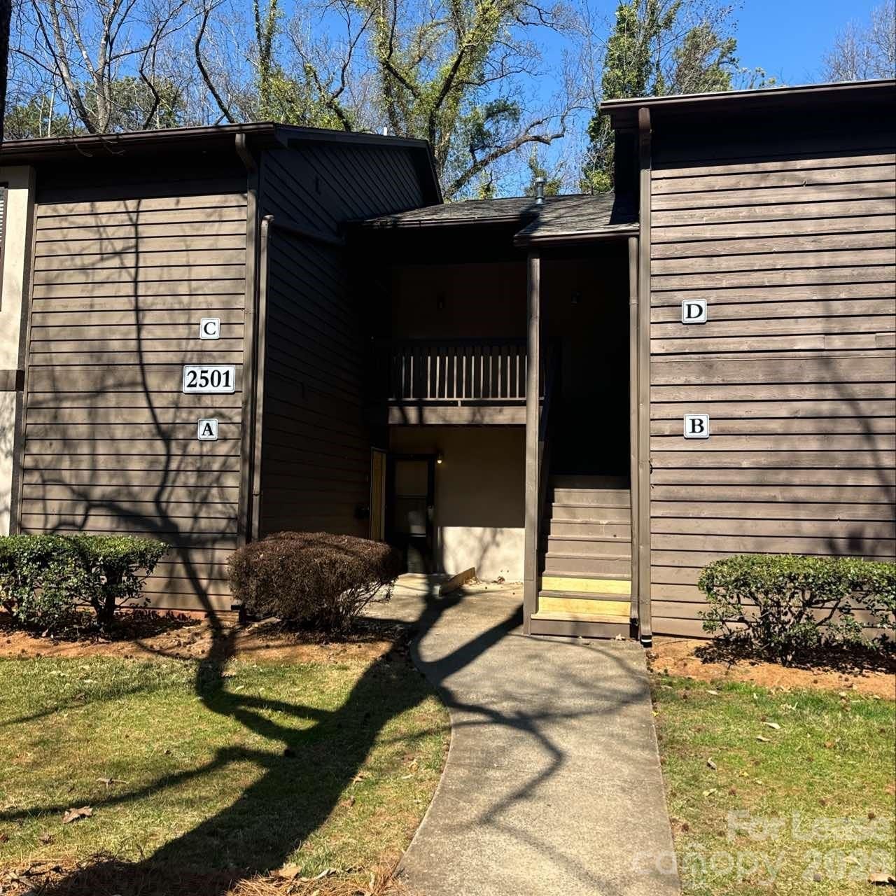2501 Kilborne Drive, Unit D, Charlotte, NC 28205 Main Photo