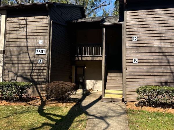 2501 Kilborne Drive, Unit D, Charlotte, NC 28205
