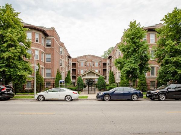 435 E Oakwood Boulevard , Unit 35, Chicago, IL 60653