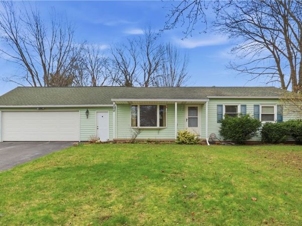 200 Mystic Lane, Rochester, NY 14623