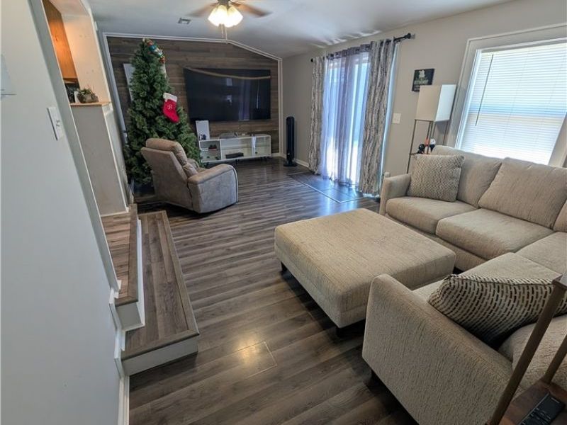 3032 Bell Wick Rd, Hubbard, OH 44425 Photo 10