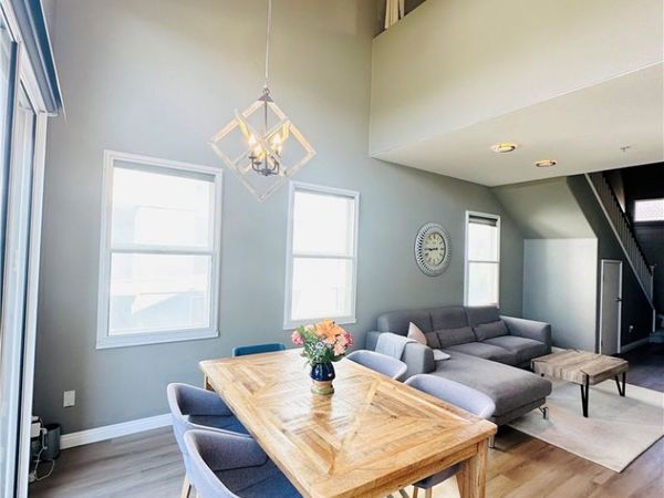 286 N Madison, Unit 404, Pasadena, CA 91101