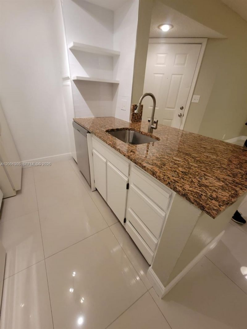2826 S University Dr, Unit 3101, Davie, FL 33328 Photo