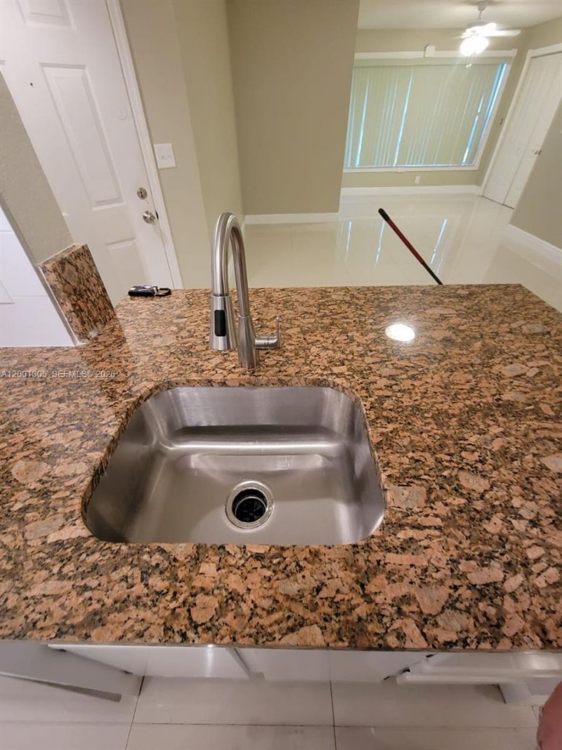 2826 S University Dr, Unit 3101, Davie, FL 33328 Photo