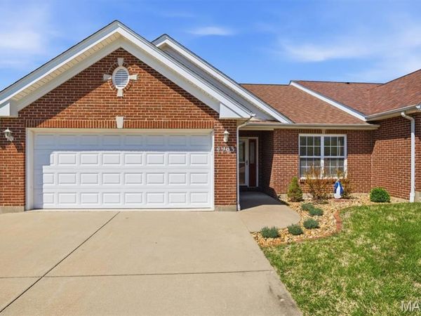 4963 South Point Road, Washington, MO 63090