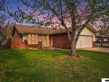 2931 N 74th Street, Lincoln, NE 68507