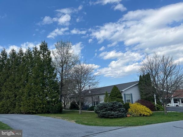 19 WESTVIEW TER , WOMELSDORF, PA 19567