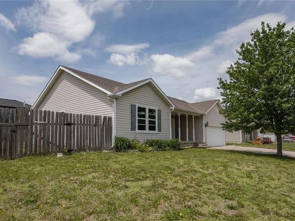 406 S Jackson Street, Archie, MO 64725