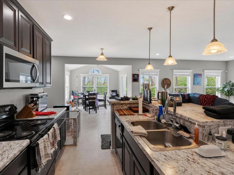 5023 Mary Louise Court, Morrow, OH 45152 Photo 11