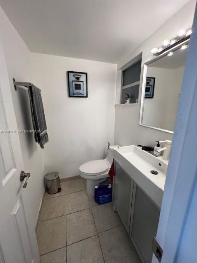 7830 Dickens Ave, Unit 203, Miami Beach, FL 33141 Photo