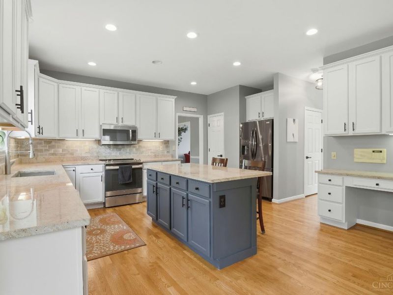 5294 Senour Drive, West Chester, OH 45069 Photo 13