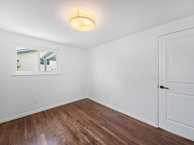 1101 Harwood Drive, Columbus, OH 43228 Photo 31