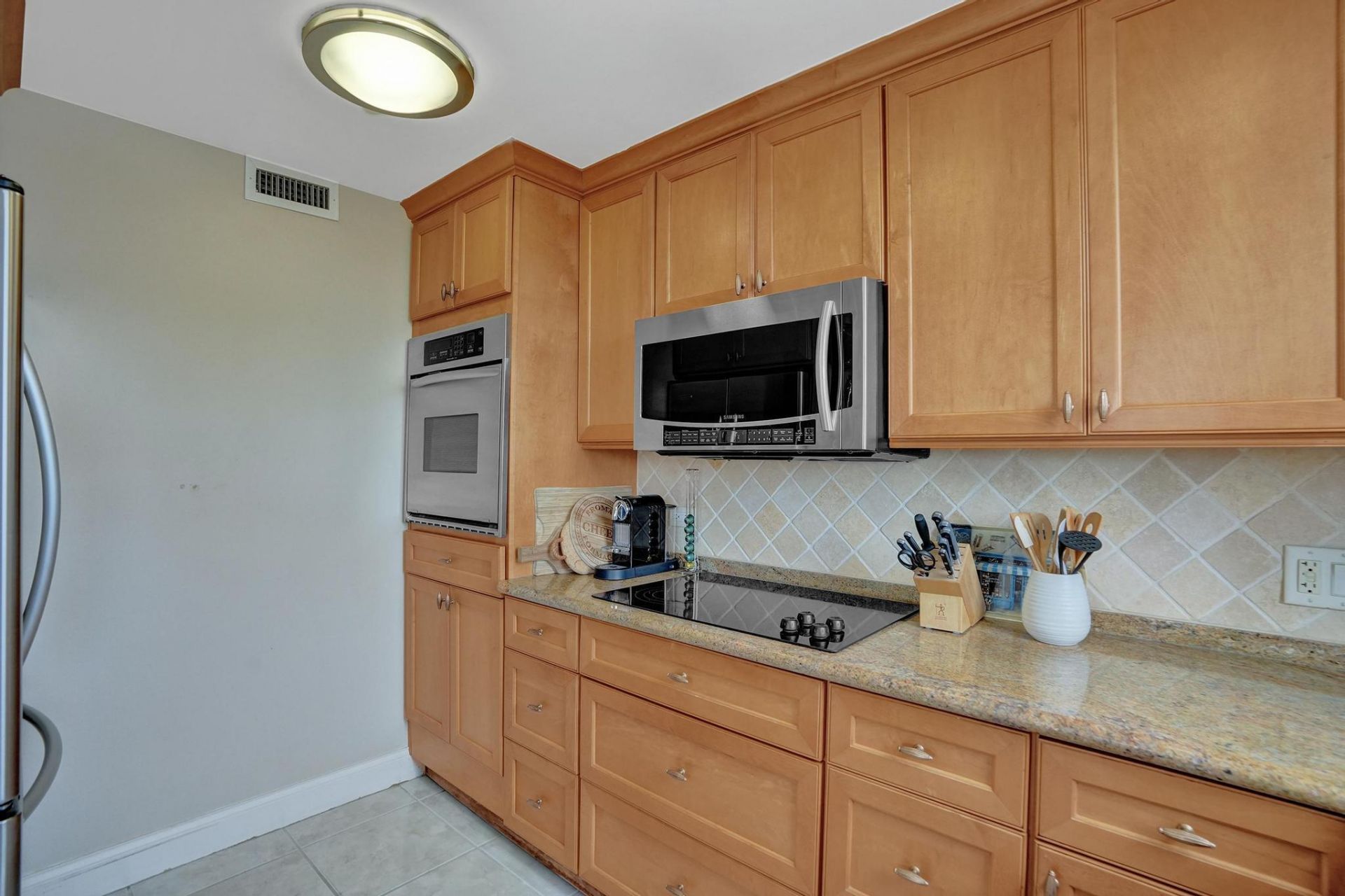 1010 S Ocean Boulevard, Unit 808, Pompano Beach, FL 33062 Photo
