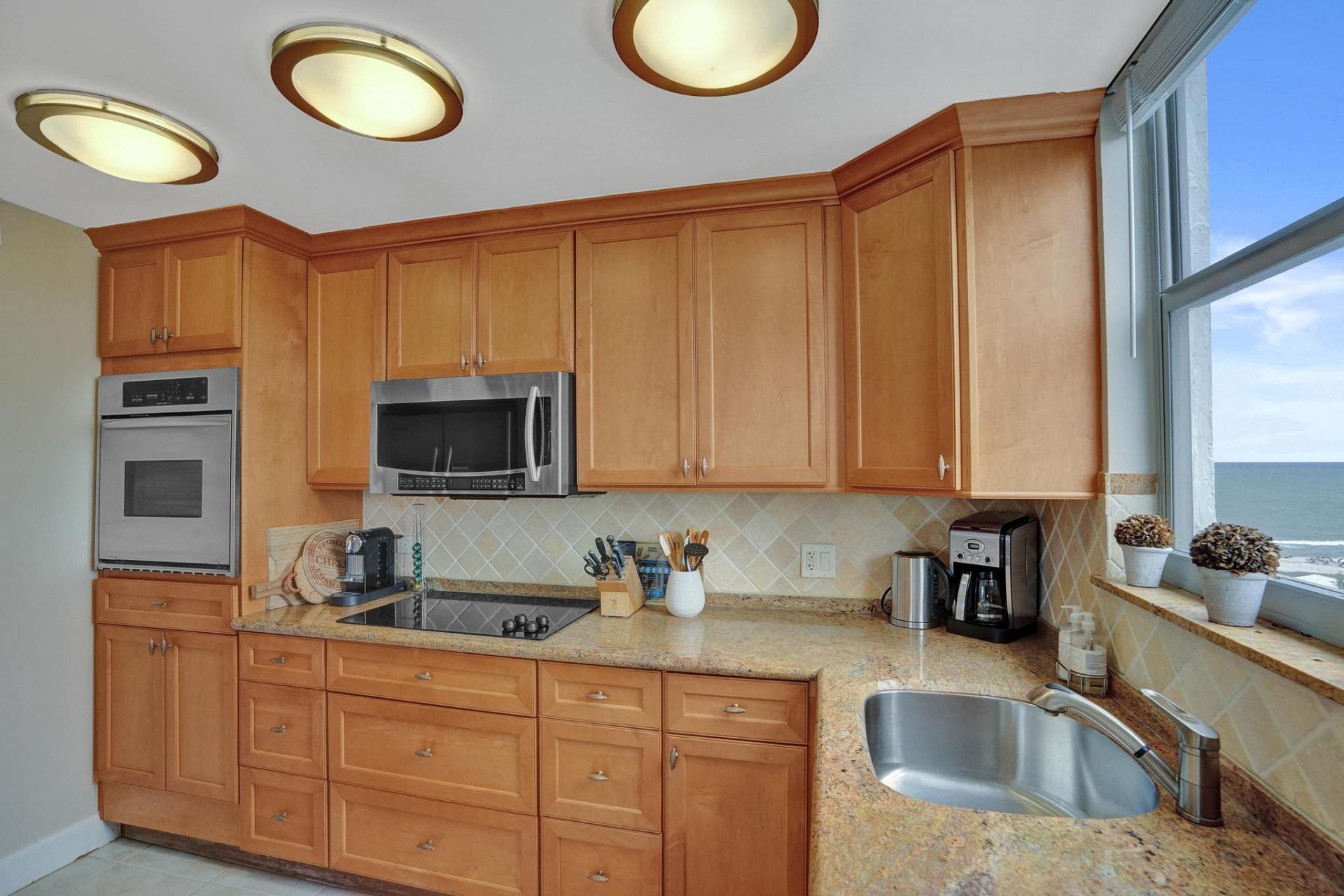 1010 S Ocean Boulevard, Unit 808, Pompano Beach, FL 33062 Photo