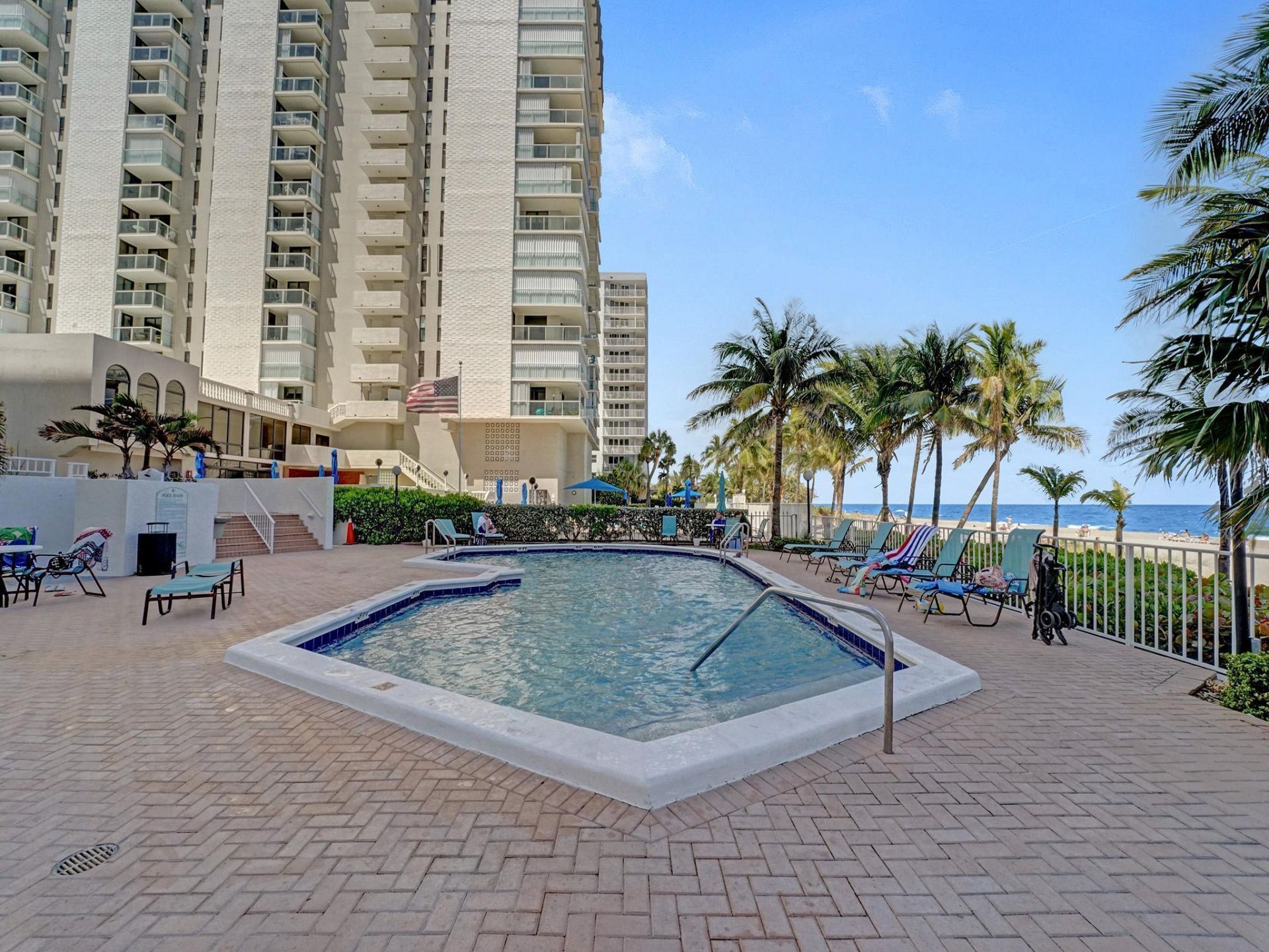 1010 S Ocean Boulevard, Unit 808, Pompano Beach, FL 33062 Photo