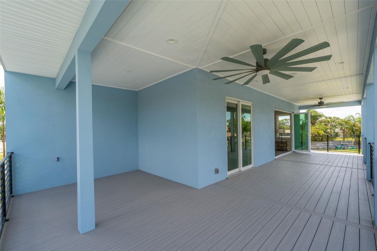 8717 Driftwood Drive, Tampa, FL 33615 Photo