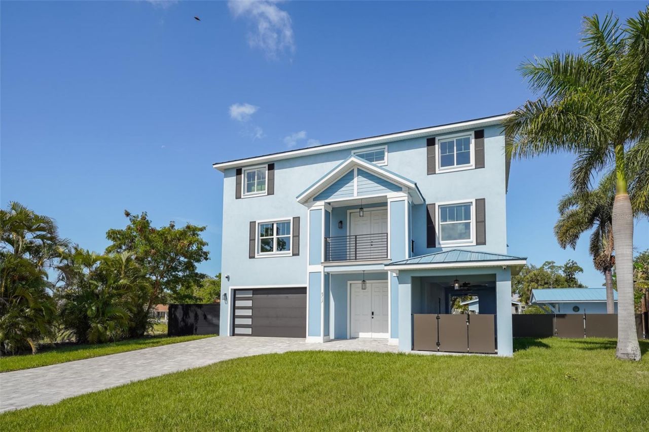 8717 Driftwood Drive, Tampa, FL 33615 Photo