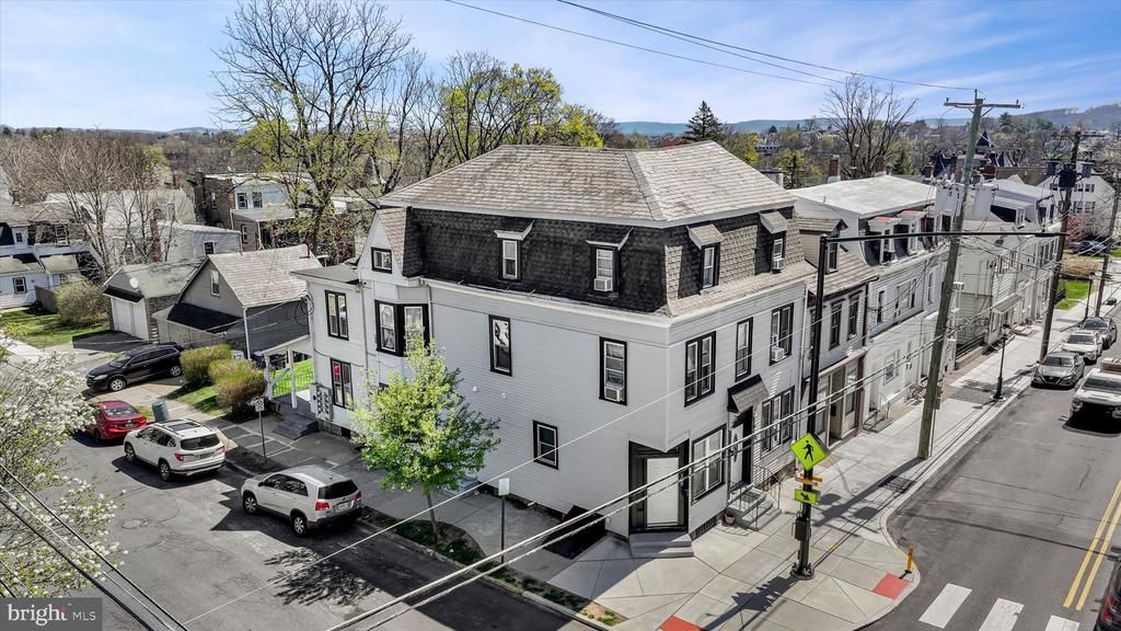 133 CATTELL STREET, EASTON, PA 18042