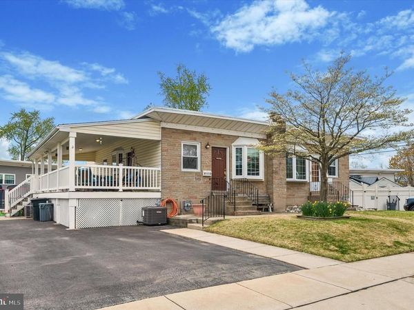 82 HOFFMAN ROAD, RIDLEY PARK, PA 19078