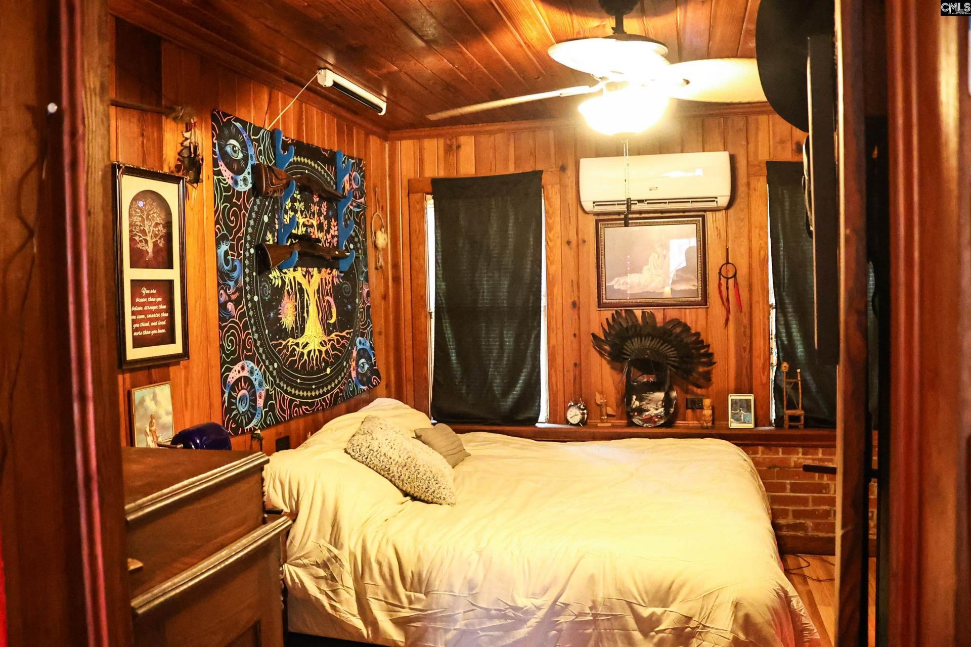 474 Shot's Trl Road  Photo 11