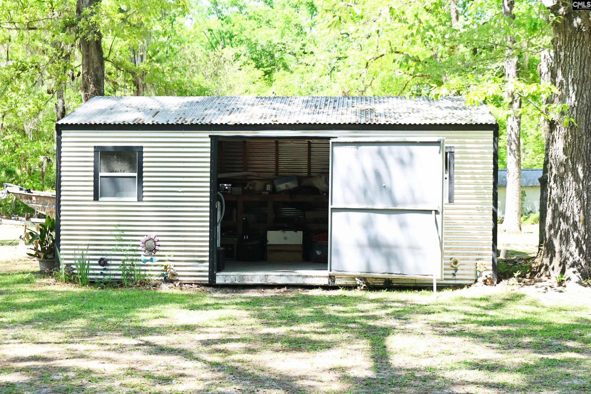 474 Shot's Trl Road  Photo 16