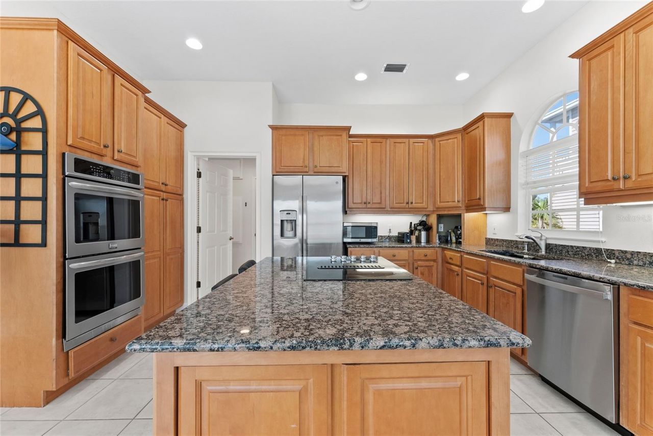 3020 Gulf Of Mexico Drive, Unit 2, Longboat Key, FL 34228 Photo