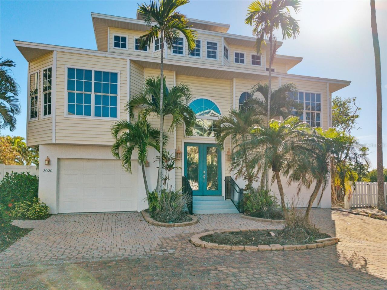 3020 Gulf Of Mexico Drive, Unit 2, Longboat Key, FL 34228 Photo