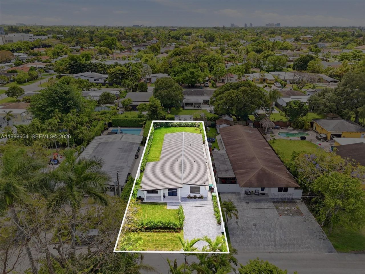 6332 SW 28th St, Miami, FL 33155 Photo