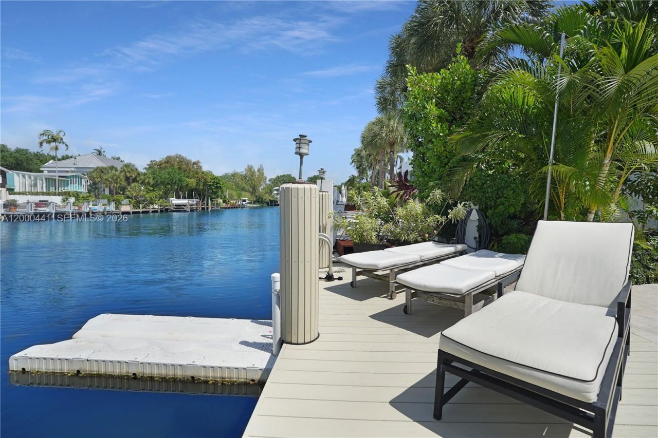 113 S Gordon Road, Fort Lauderdale, FL 33301 Photo