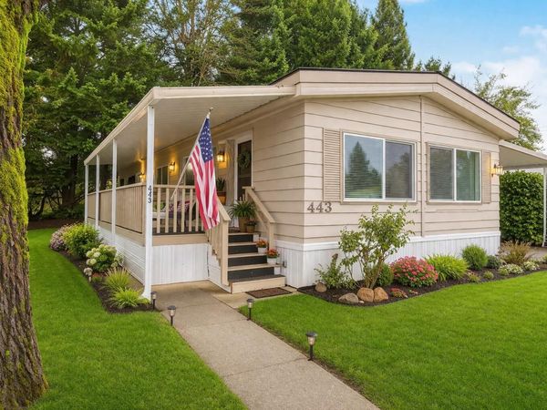 443 Ashwood Drive, Grants Pass, OR 97526