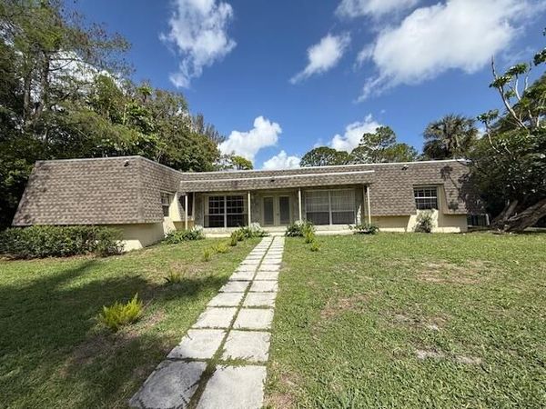 17602 Bridle Lane, Jupiter Farms, FL 33478