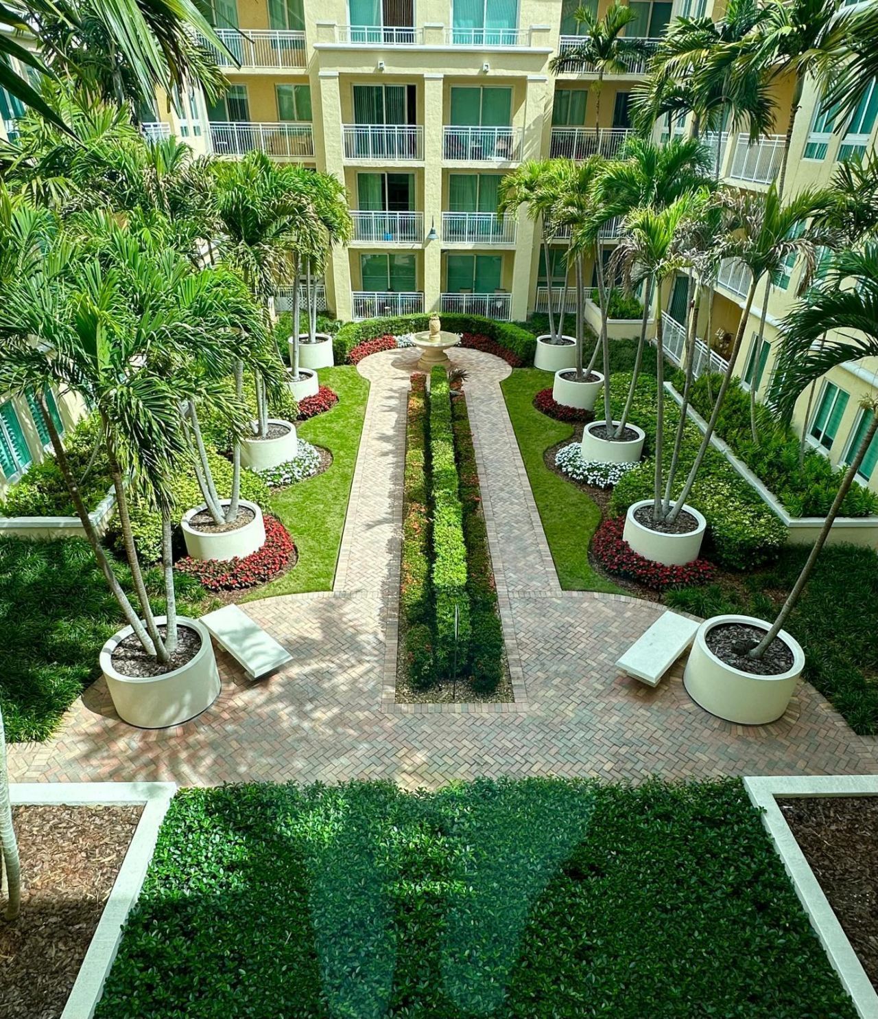 7350 SW 89th Street, Unit 2102s, Miami, FL 33156 Photo