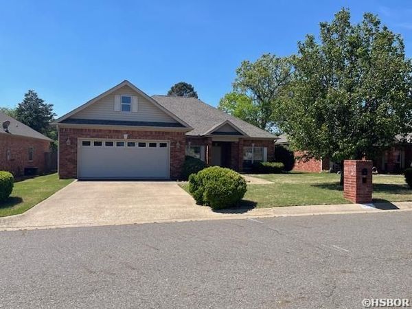600 WILLOWBEND Circle, Hot Springs, AR 71913