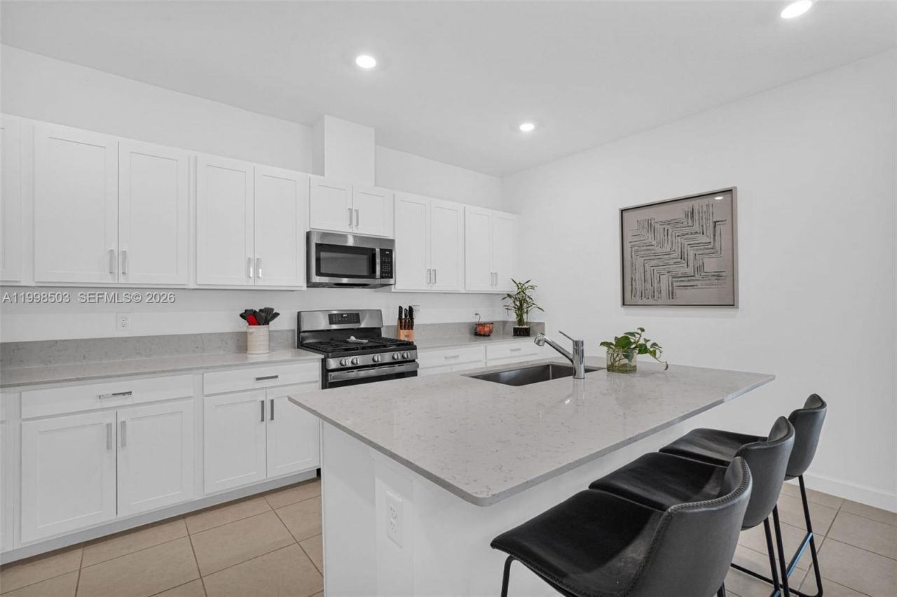 1368 Haywagon Trl, Loxahatchee, FL 33470 Photo