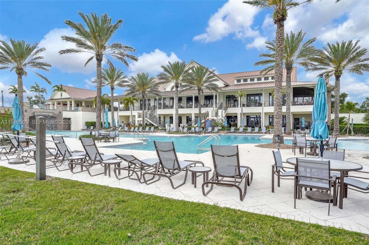 1368 Haywagon Trl, Loxahatchee, FL 33470 Photo