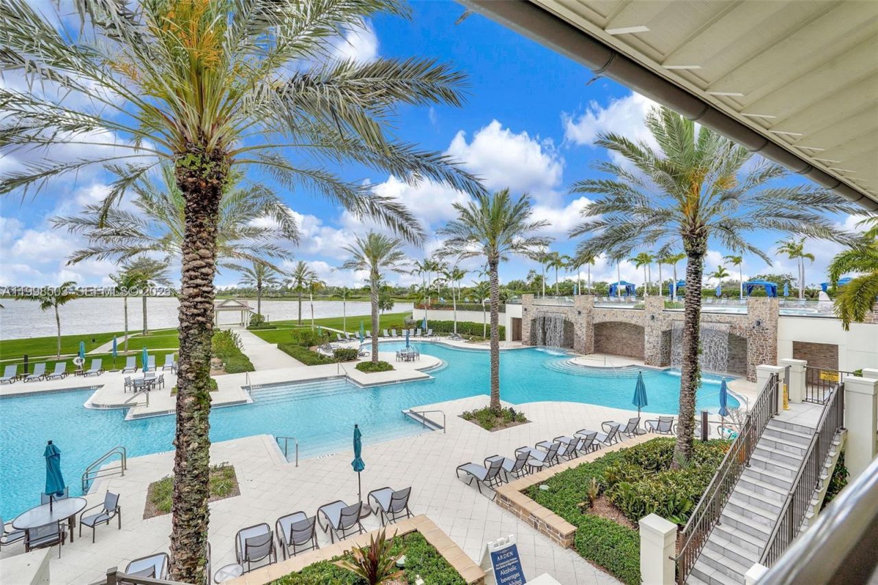 1368 Haywagon Trl, Loxahatchee, FL 33470 Photo