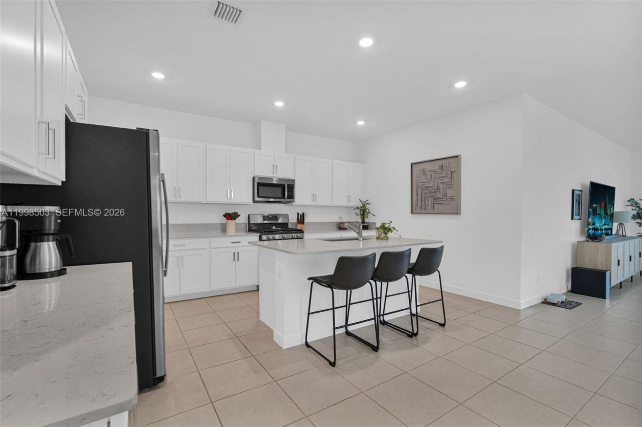 1368 Haywagon Trl, Loxahatchee, FL 33470 Photo