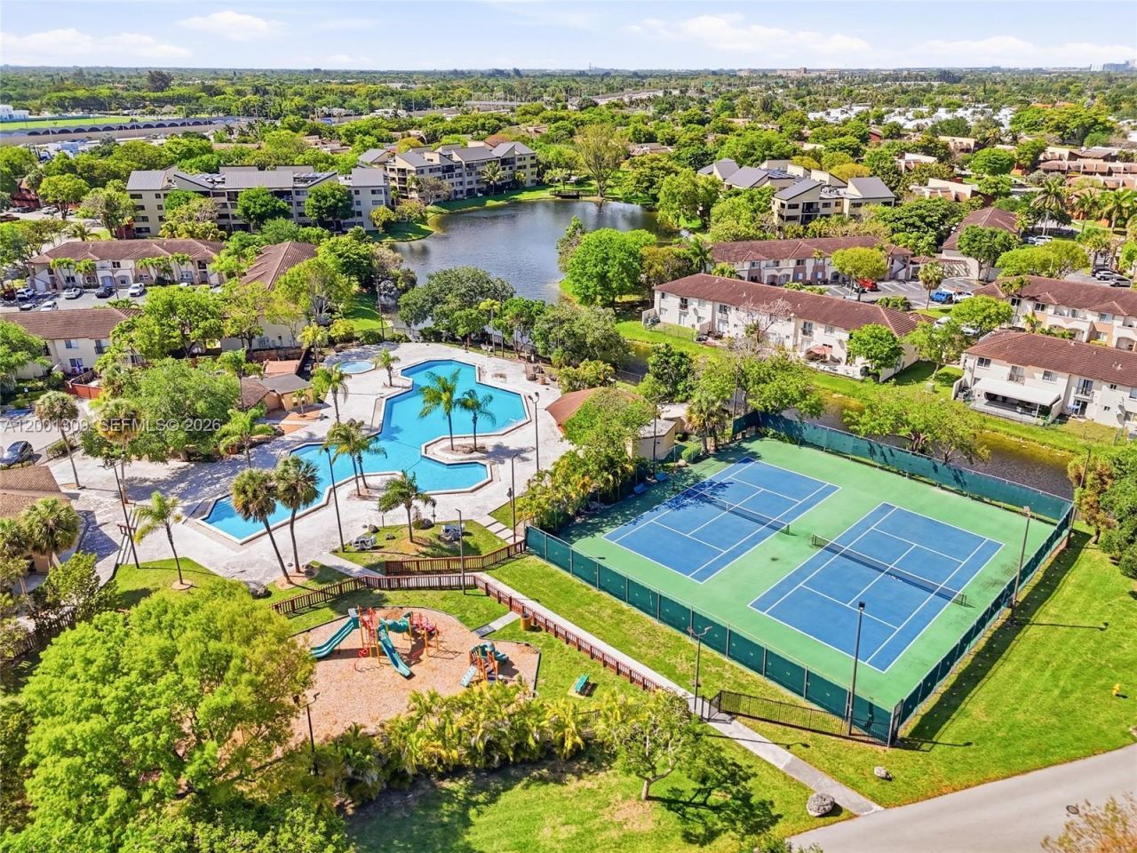 6704 SW 114th Pl, Unit F, Miami, FL 33173 Photo