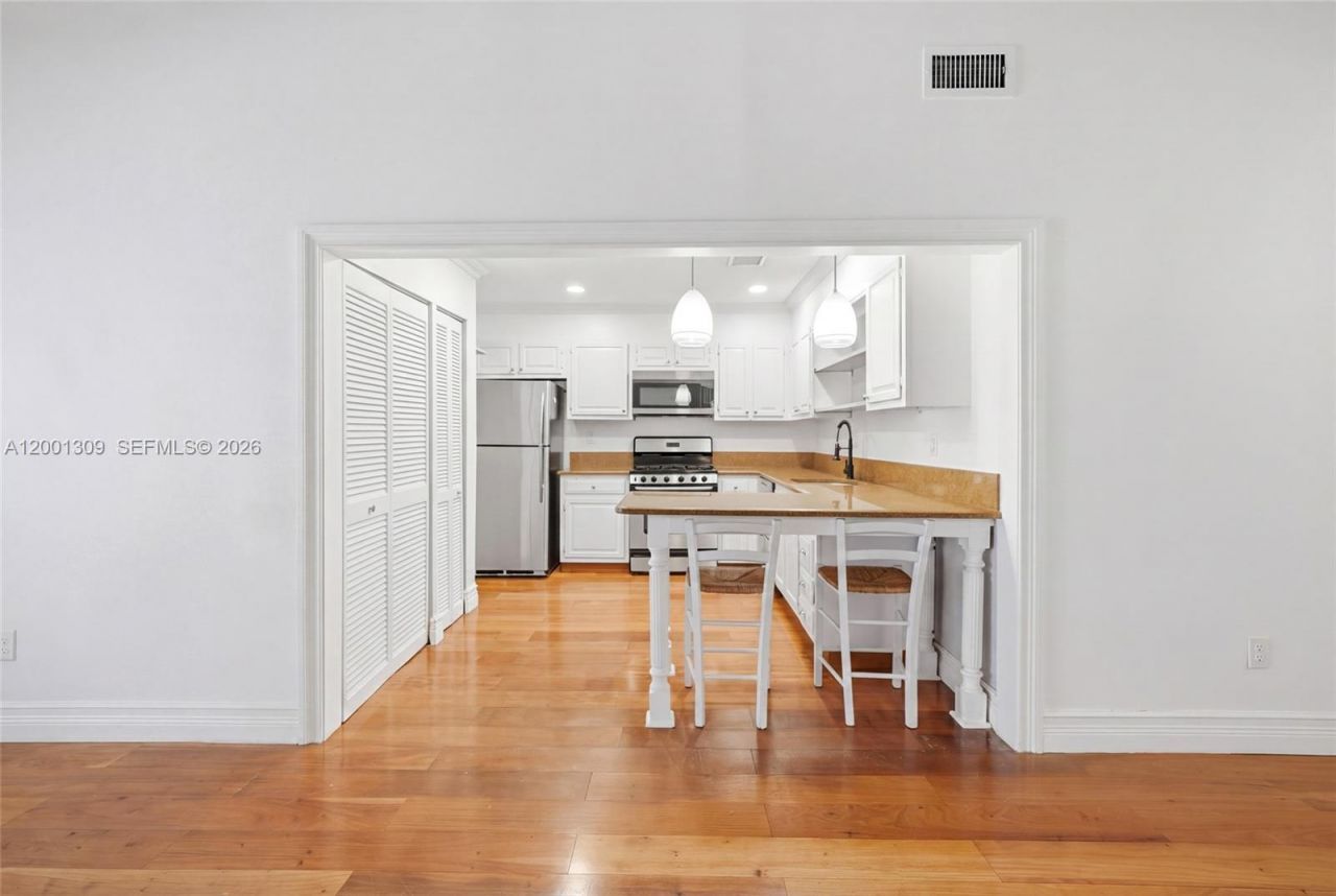 6704 SW 114th Pl, Unit F, Miami, FL 33173 Photo