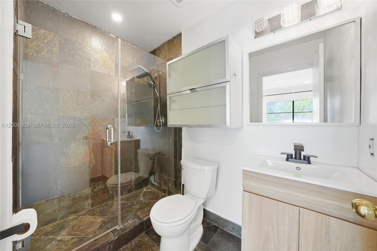 6704 SW 114th Pl, Unit F, Miami, FL 33173 Photo