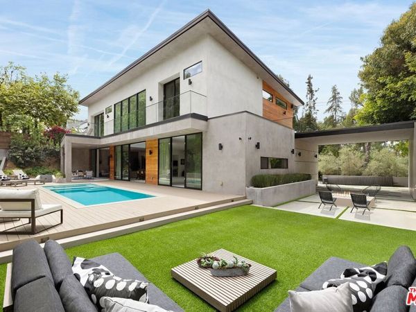 2814 Roscomare Road, Los Angeles, CA 90077