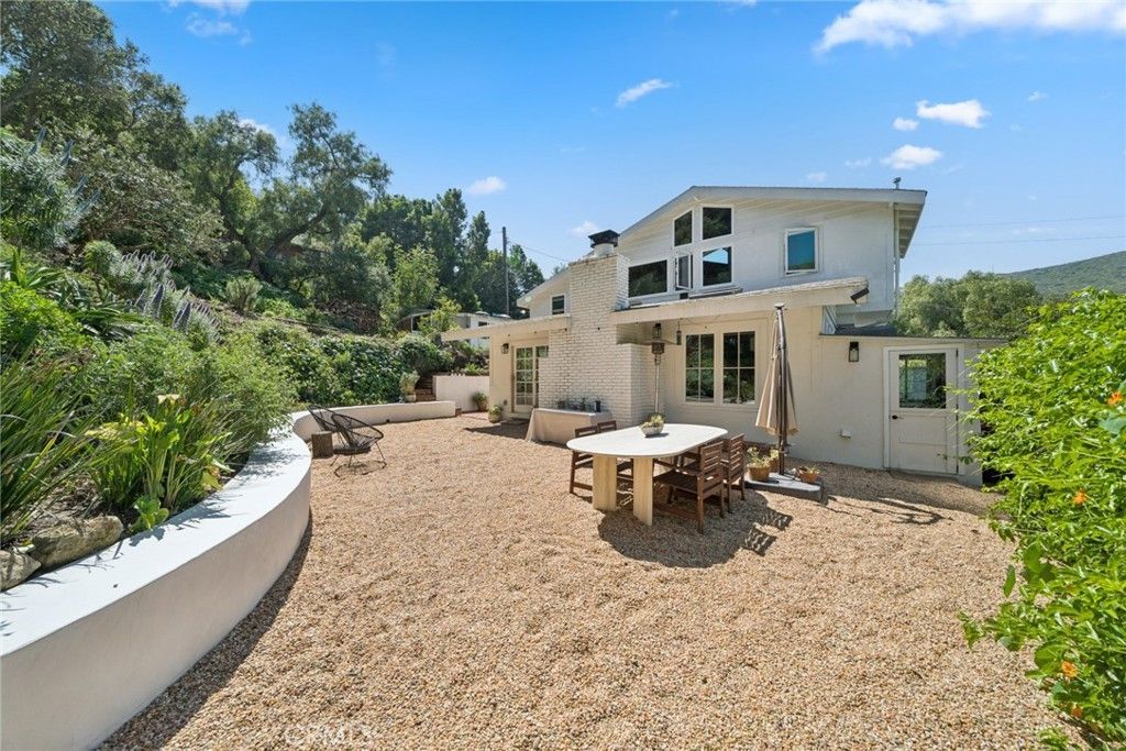 1377 Lewellyn, Laguna Beach, CA 92651 Main Photo