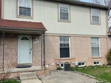 35473 Turner Drive, Sterling Heights, MI 48312