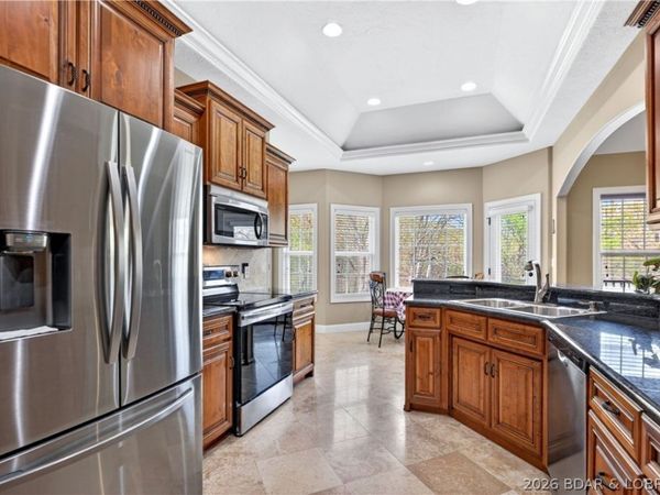 132 Antler Point, Linn Creek, MO 65052